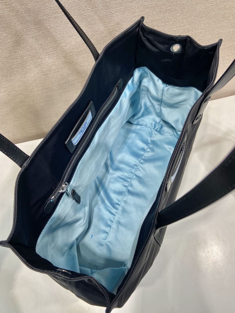 Pra*a tote bags